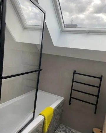 Millesime Cotes Des Blancs Apartman *